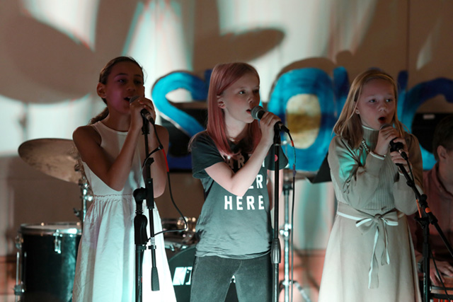 Student illustration of a car